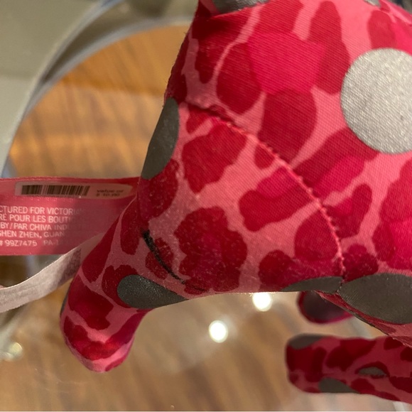 VS Pink mini dog - Picture 8 of 13